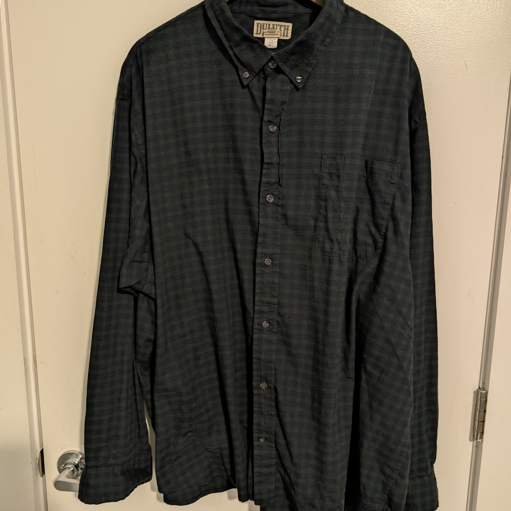 Duluth Trading Co Green Plaid Men's Shirt